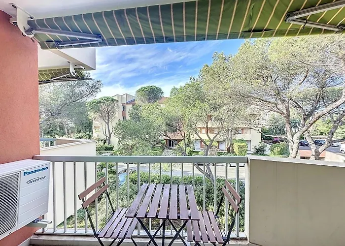 Studio Bord De Mer Boulouris A Saint Raphael