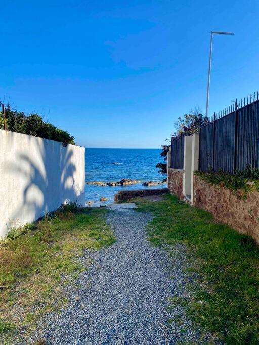 Bord De Boulouris A Raphael Apartment *